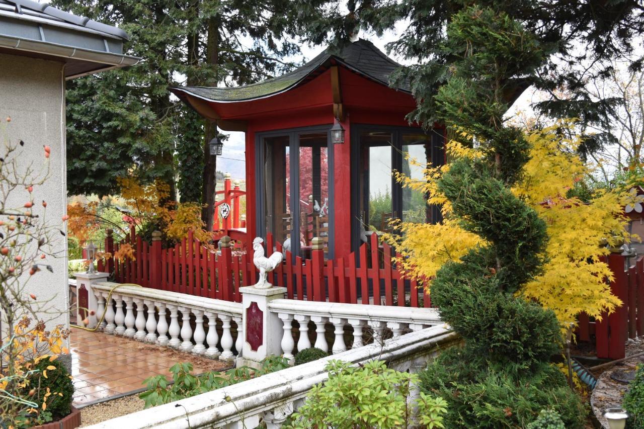 Gite Au Printemps Japonais, Petit Train De La Mure, Parc Des Ecrins Pierre-Chatel Exteriör bild